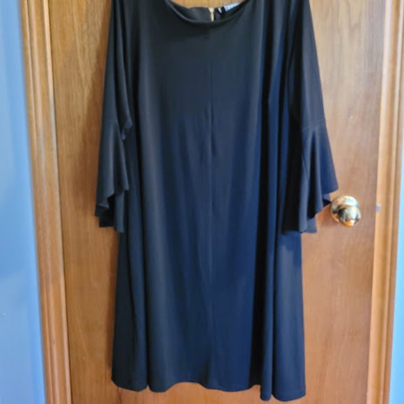 BNWT Additionelle Black Flare Trumpet Sleeve Dress 2x - Picture 2 of 9